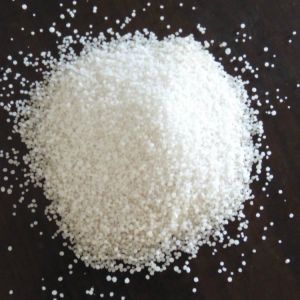 Solid Urea Fertilizer, Packaging Type : white, White for Agriculture