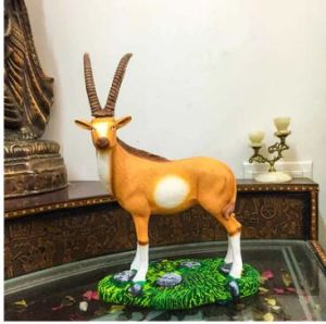 Standing Deer Showpiece