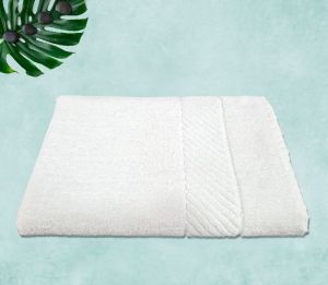 Rekhas Cotton Bath Towel, Super Absorbent, Soft &amp;amp; Quick Dry  Anti-Bacterial  White Color