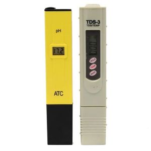 Handheld pH Meter