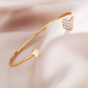 Diamond Heart-shaped Bracelet