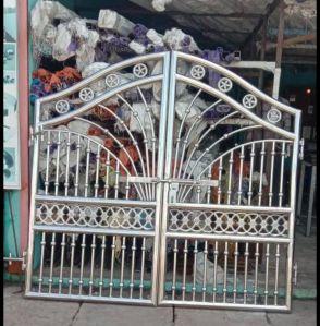 Ss railings and grills fabrications