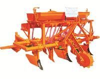 fertilizer drill machine