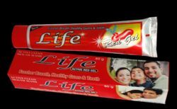 Life Red Gel Toothpastes