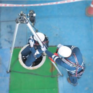 Confined Space Entry/Egress Kit with Tripod