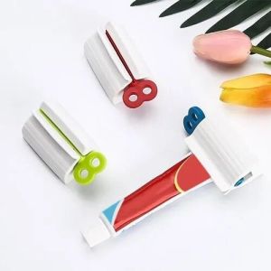 Plastic Toothbrush Holder