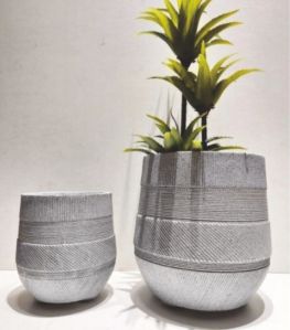Rim Series Planter Pot