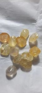 Sri Lanka Yellow Sapphire Stone