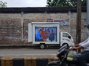 led video screen on tata ace for rent