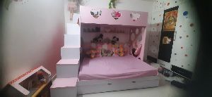 pink color bunk bed