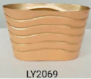 LY 2069 Metal Planter