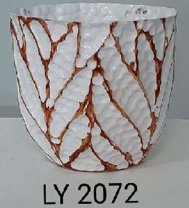 LY 2072 Metal Planter
