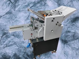 Automatic A4 Paper Folding Machine
