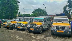 Taxi service in sikkim - Sikkimtravellers.com