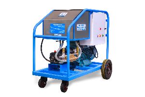 high pressure water jet cleaning machine Model 500 Bar 30 lpm