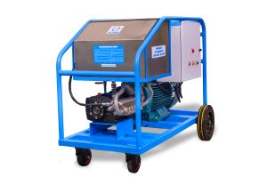high pressure water jet cleaning machine model 600 bar 30 lpm