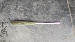 Gala pipe broom