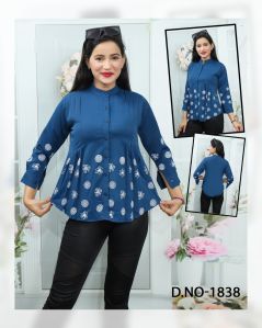 Ladies Stylish Top, Size : M, etc, Feature : Anti-Wrinkle at Best