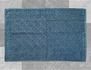 https://img1.exportersindia.com/product_images/bc-small/2023/9/10319752/rekhas-terry-cotton-bathmat-hotel-spa-bathmat-1653900372-6366042.jpg