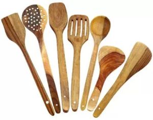 wooden kitchenware
