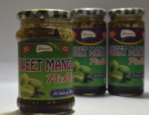 Sweet & Salty Mango Pickle
