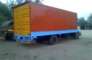 32 Feet Sxl Closed Body Container Service