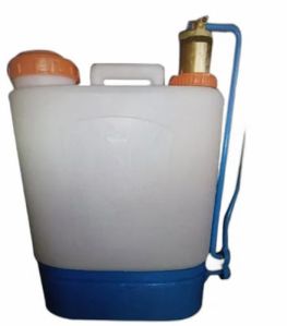 Plastic Manual Agricultural Hand Sprayer, For Agriculture, Capacity : 20 Liters