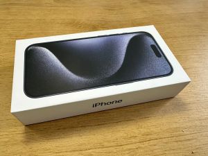 Apple iPhone 15 Pro - 512GB - Titan Blau (Ohne Simlock)