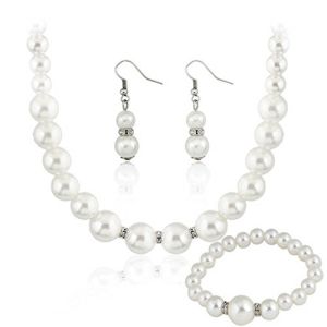 Classic White Pearl Necklace Set