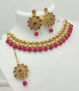 Fancy Crystal Pearl Gold Plated Necklace Set