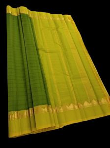 traditional old design blouse silk sarees