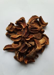 Dry Sapota Flakes