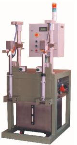 Series 6740 Standard Liquid Filling Machine