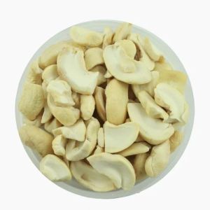 Cashew Nut 4 Pcs