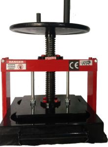 Hydraulic Press Machine in Hyderabad - Dealers, Manufacturers & Suppliers -  Justdial