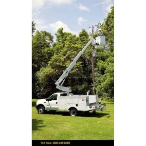 Insulated Truck Mounted Boom Lift