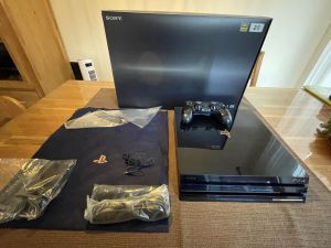 Sony Ps4 Pro 500 Million Limited Edition