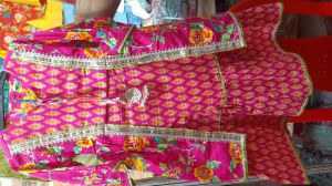 Beautifully crafted shrug pattern sharara set in pure gamthi