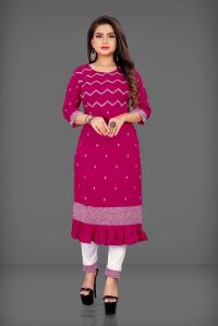 Ladies Embroidered Kurti Pant Set