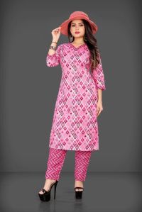 Ladies Pink Printed Kurta and Pant Set