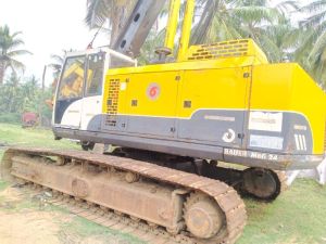 Bauer MBG24 Piling Rigs