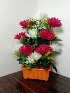 Artificial flowers basket