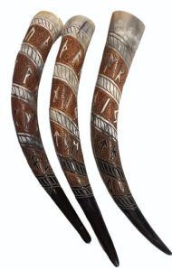 11inch Buffalo Drinking Horn Set