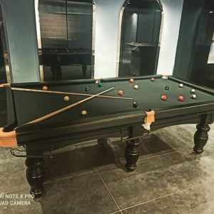 Platinum Contom Black Billiard Pool Table size 8ftx4ft with accessories