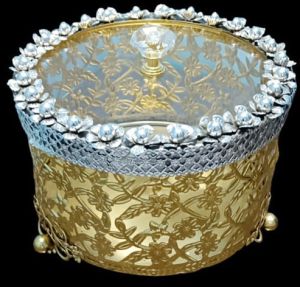 Simna International Embroidered Glass Jewelry Box, Model Number : Si-2097