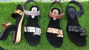 Plain Ladies Leather Sandals