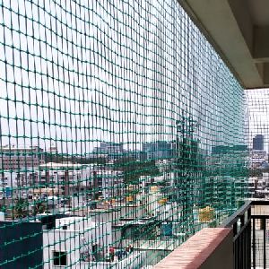 Plain Anti Bird Net, Color : Green, White, Technics : Machine Made For Insect Protection
