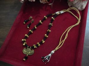 Artificial Handmade Necklace Set