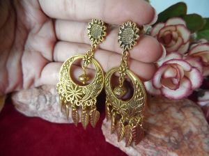 Golden Oxidized Earrings With Hanging Leaf