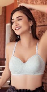 Ladies White Padded Bra